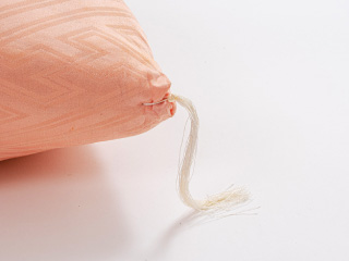 Cotton stopper for cushions